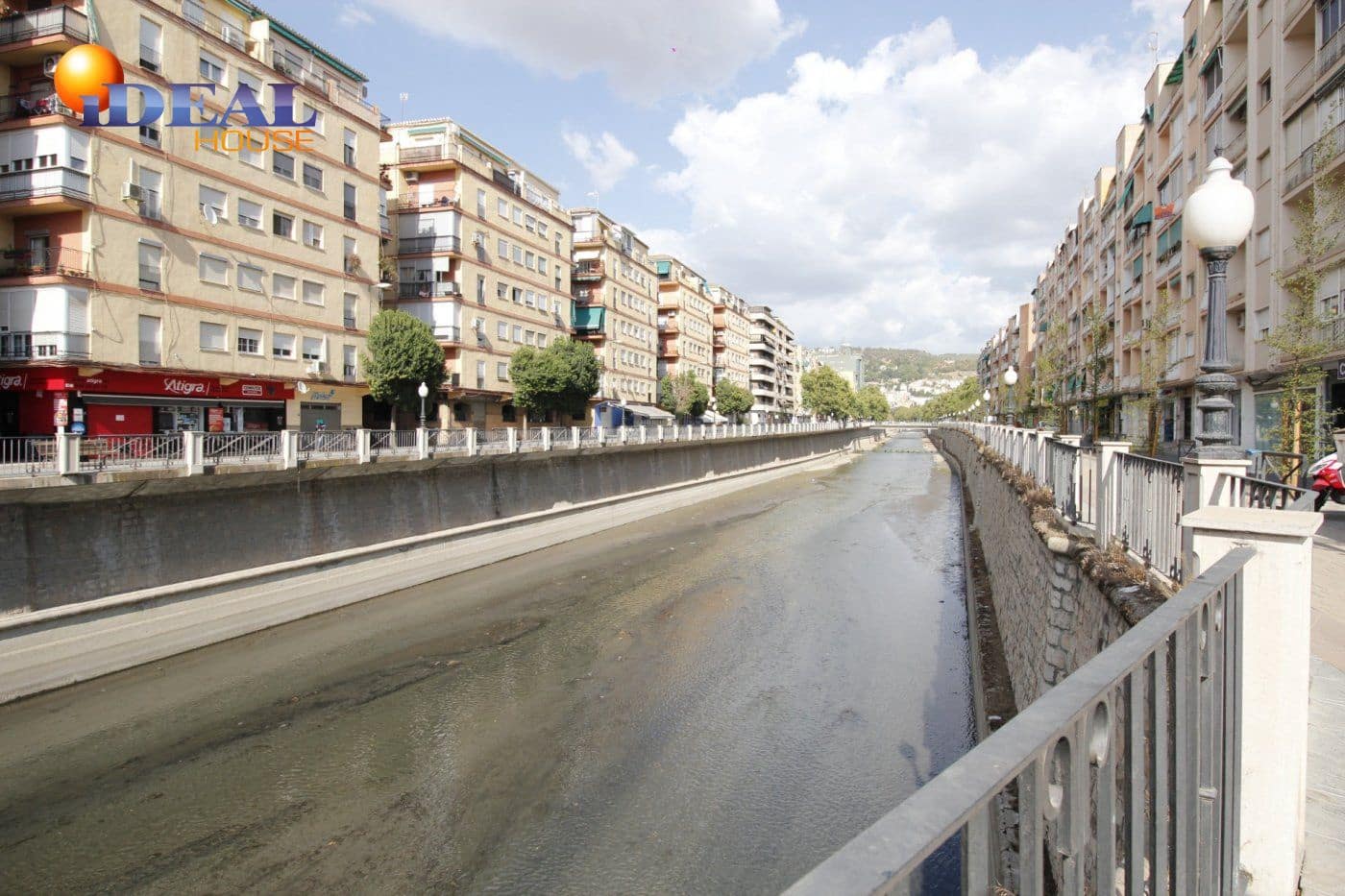 3 makuuhuone Asunto vuokrattavana paikassa Granada kaupunki - 1 050 € (Ref: 9433731)