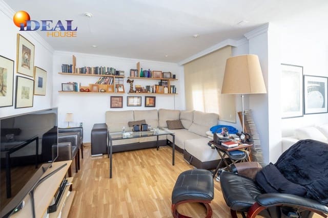 3 camera da letto Villetta a Schiera in vendita in Albolote con piscina garage - 295.000 € (Rif: 9433732)