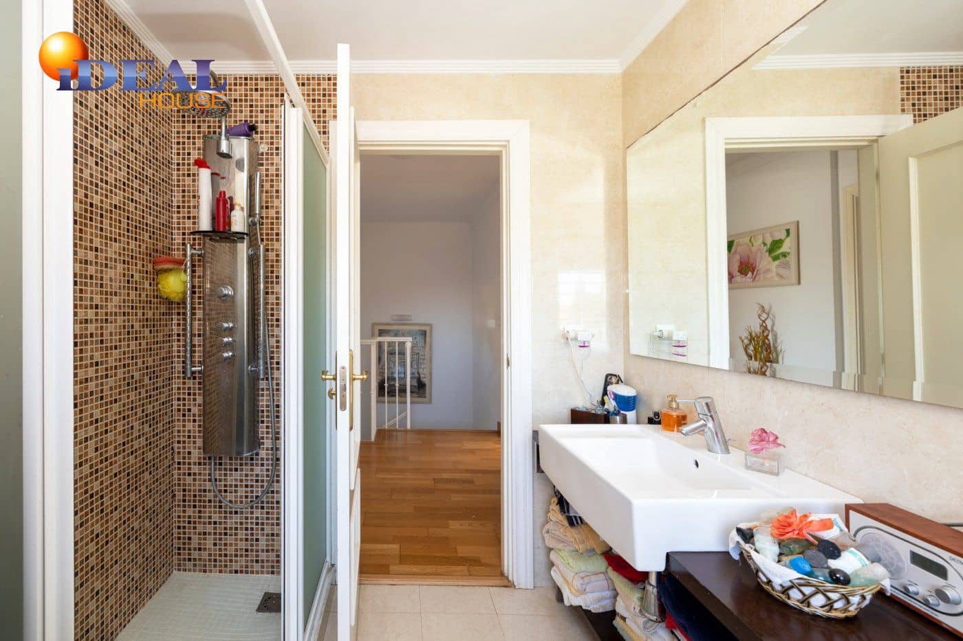 3 camera da letto Villetta a Schiera in vendita in Albolote con piscina garage - 295.000 € (Rif: 9433732)