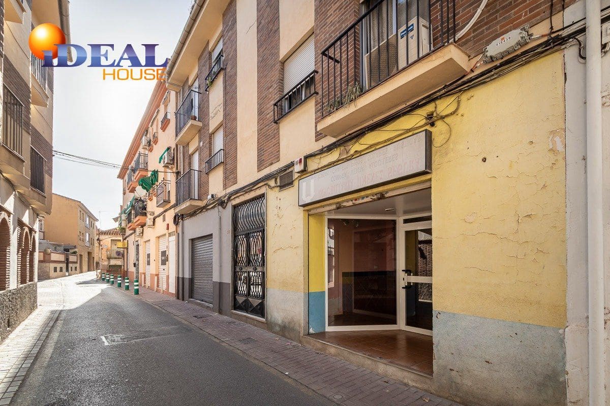 Kaupallinen myytävänä paikassa Ogijares - 68 500 € (Ref: 9433735)