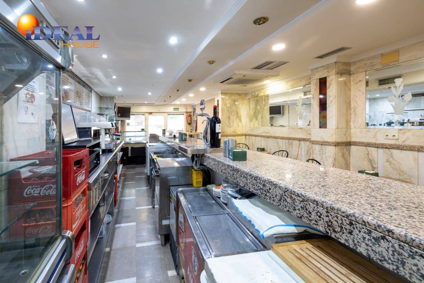 Komercyjne na sprzedaż w Miasto Grenada - 130 000 € (Ref: 9433737)