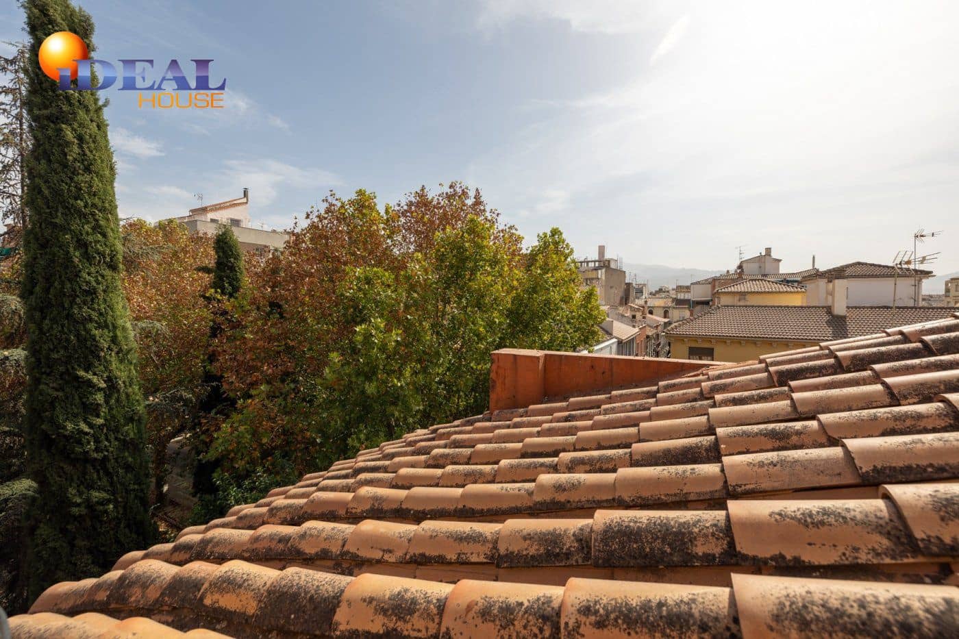 4 sypialnia Dom na sprzedaż w Miasto Grenada z garażem - 1 180 000 € (Ref: 9433739)