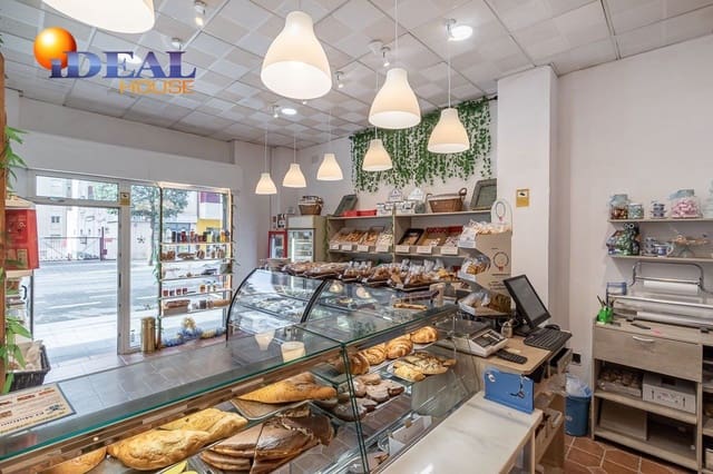 Comercial para venda em Granada cidade - 79 000 € (Ref: 9433741)