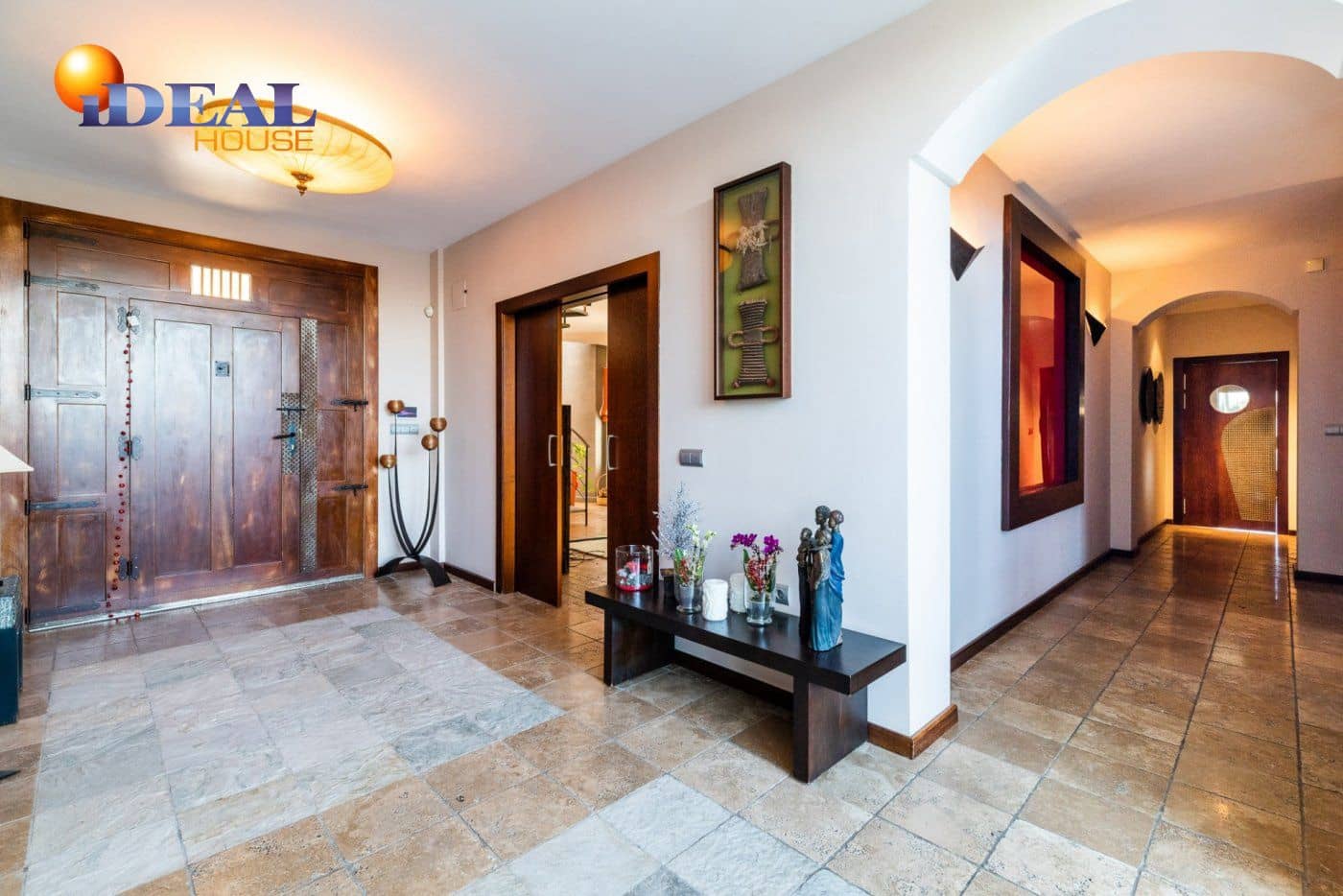 5 sypialnia Willa na sprzedaż w Albolote z garażem - 1 800 000 € (Ref: 9433743)