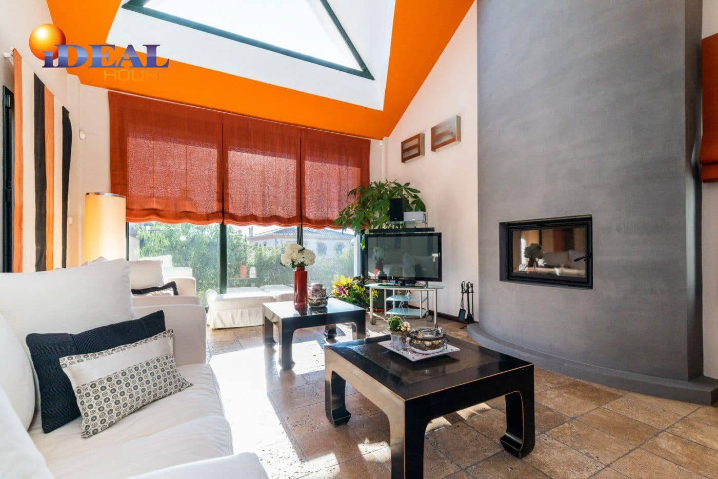 5 sypialnia Willa na sprzedaż w Albolote z garażem - 1 800 000 € (Ref: 9433743)