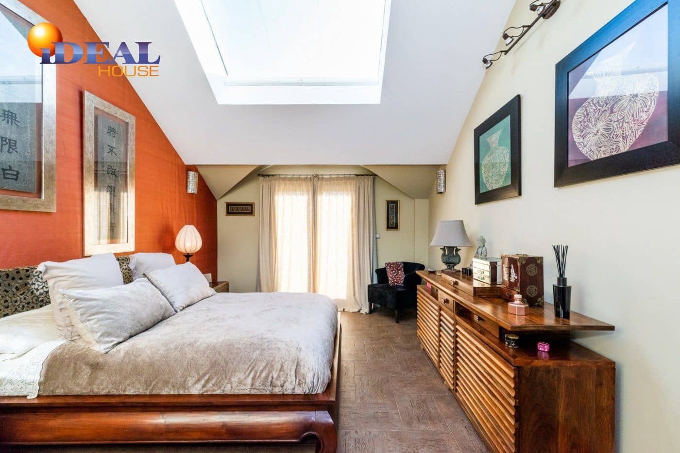 5 sypialnia Willa na sprzedaż w Albolote z garażem - 1 800 000 € (Ref: 9433743)