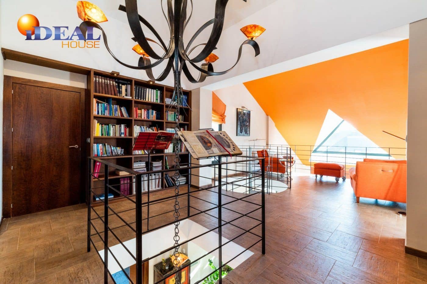 5 sypialnia Willa na sprzedaż w Albolote z garażem - 1 800 000 € (Ref: 9433743)