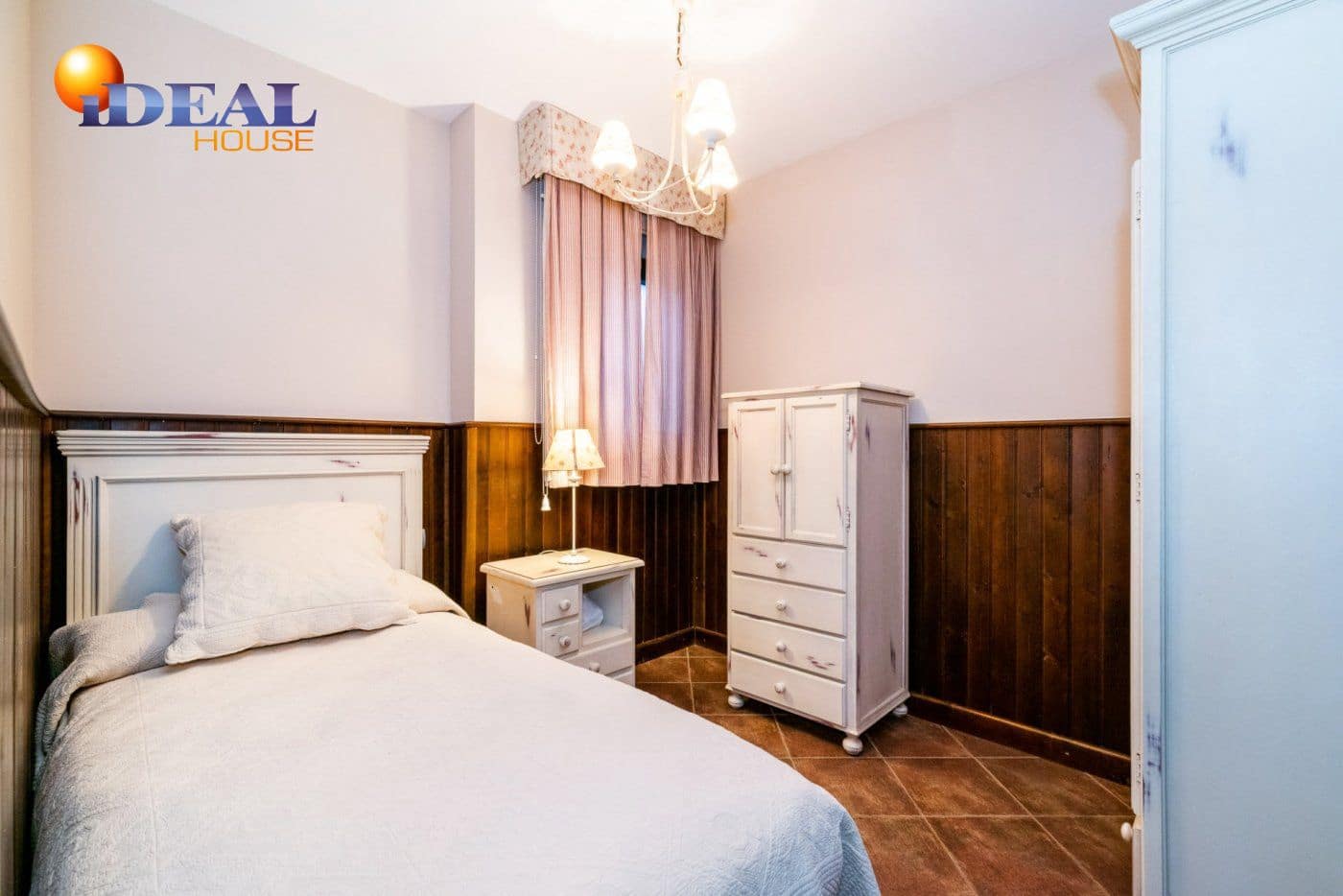 5 sypialnia Willa na sprzedaż w Albolote z garażem - 1 800 000 € (Ref: 9433743)