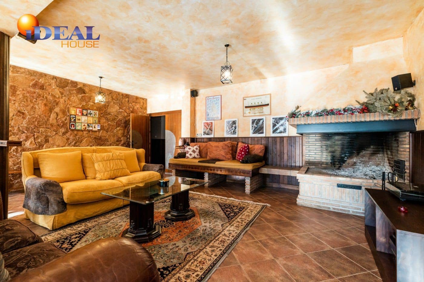 5 sypialnia Willa na sprzedaż w Albolote z garażem - 1 800 000 € (Ref: 9433743)