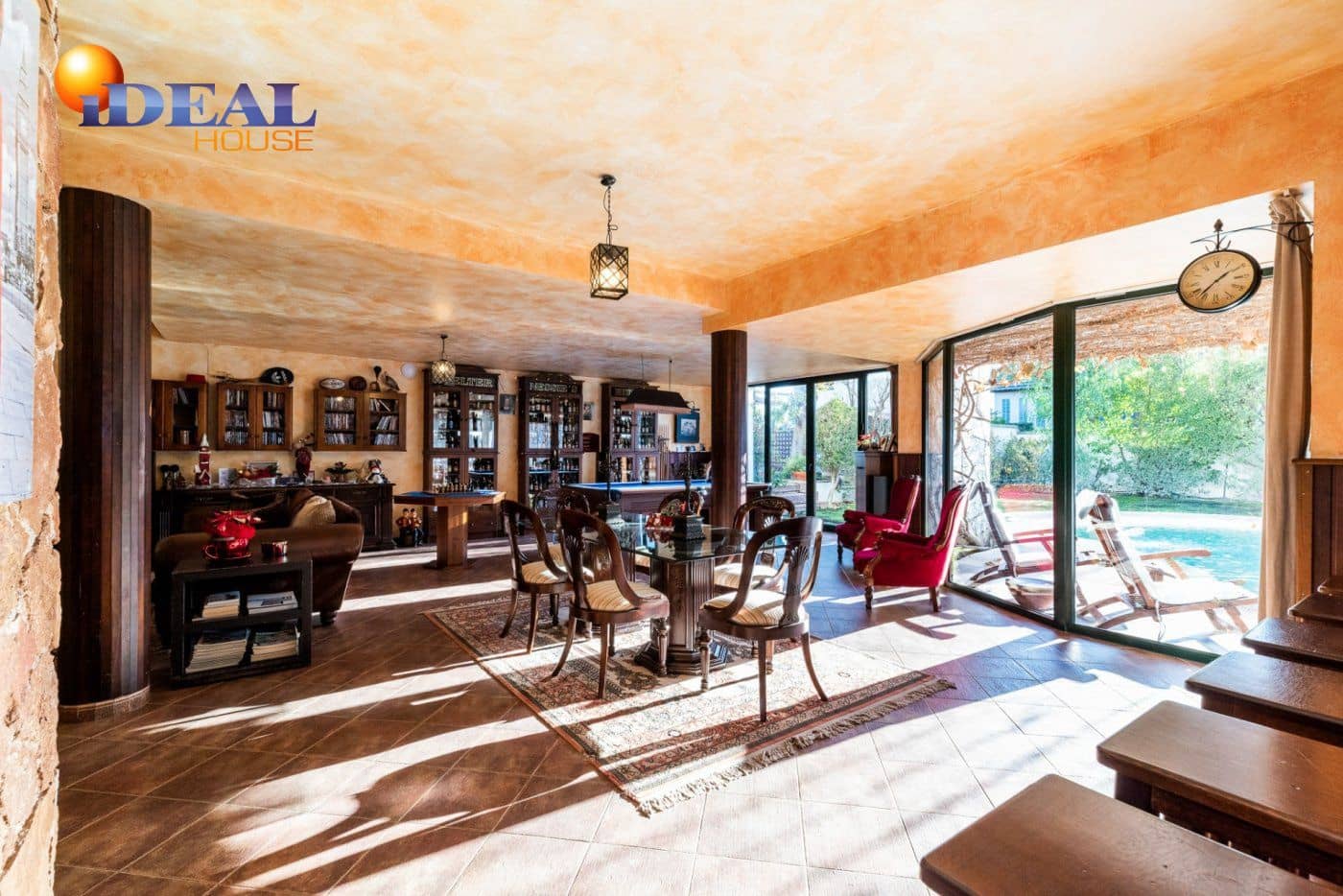 5 sypialnia Willa na sprzedaż w Albolote z garażem - 1 800 000 € (Ref: 9433743)