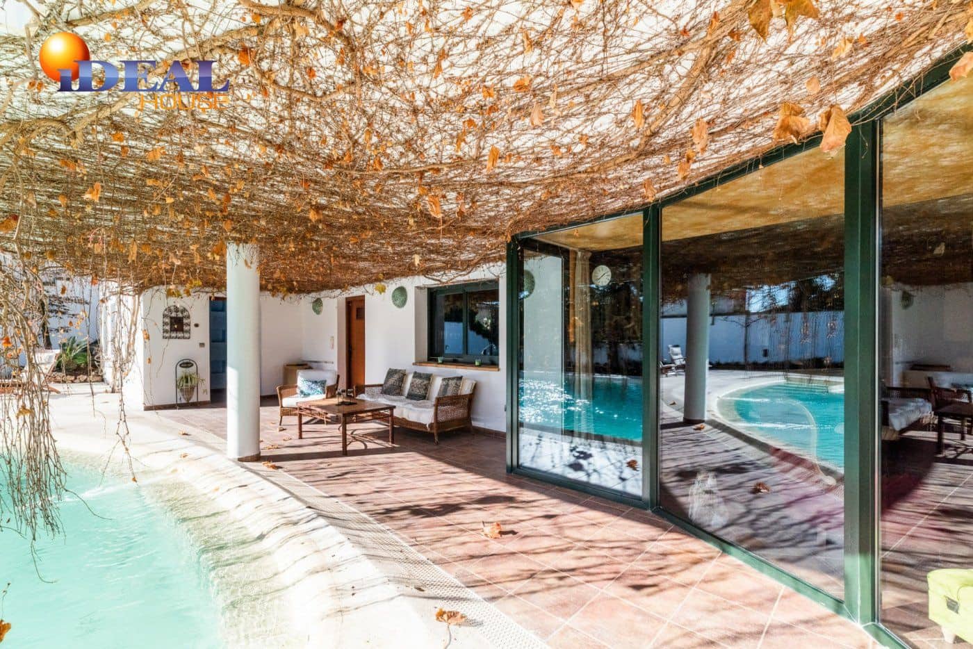 5 sypialnia Willa na sprzedaż w Albolote z garażem - 1 800 000 € (Ref: 9433743)