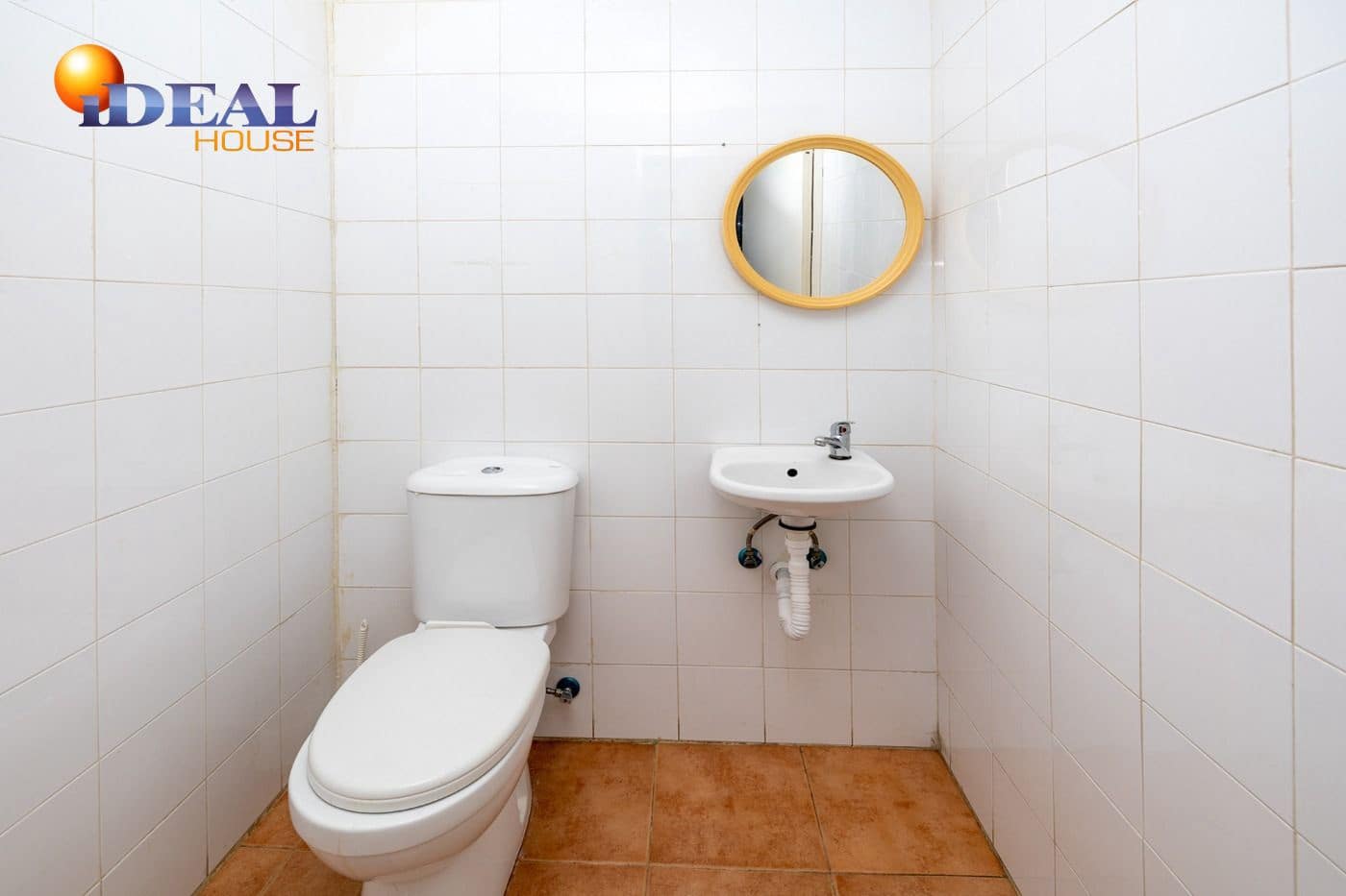 Kommersiell till salu i Ogijares - 305 000 € (Ref: 9433744)