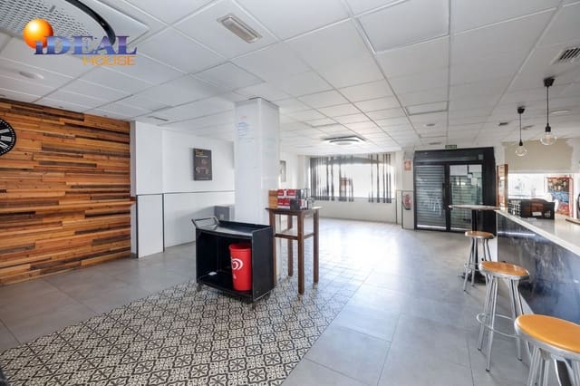 Kommersiell till salu i Ogíjares - 305 000 € (Ref: 9433744)