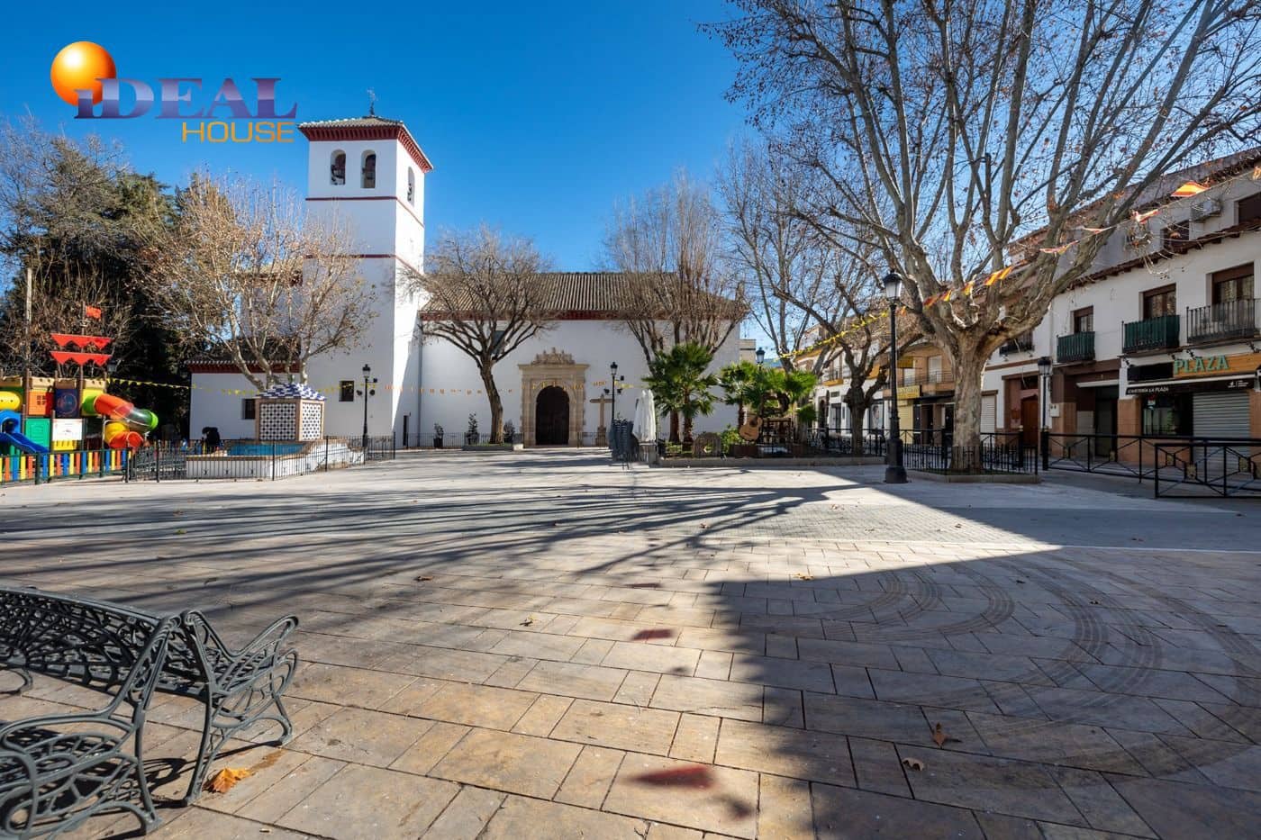 Kommersiell till salu i Ogijares - 305 000 € (Ref: 9433744)