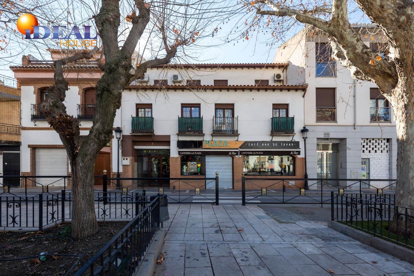 Kommersiell till salu i Ogijares - 305 000 € (Ref: 9433744)