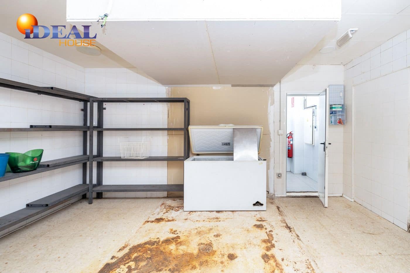 Kommersiell till salu i Ogijares - 305 000 € (Ref: 9433744)