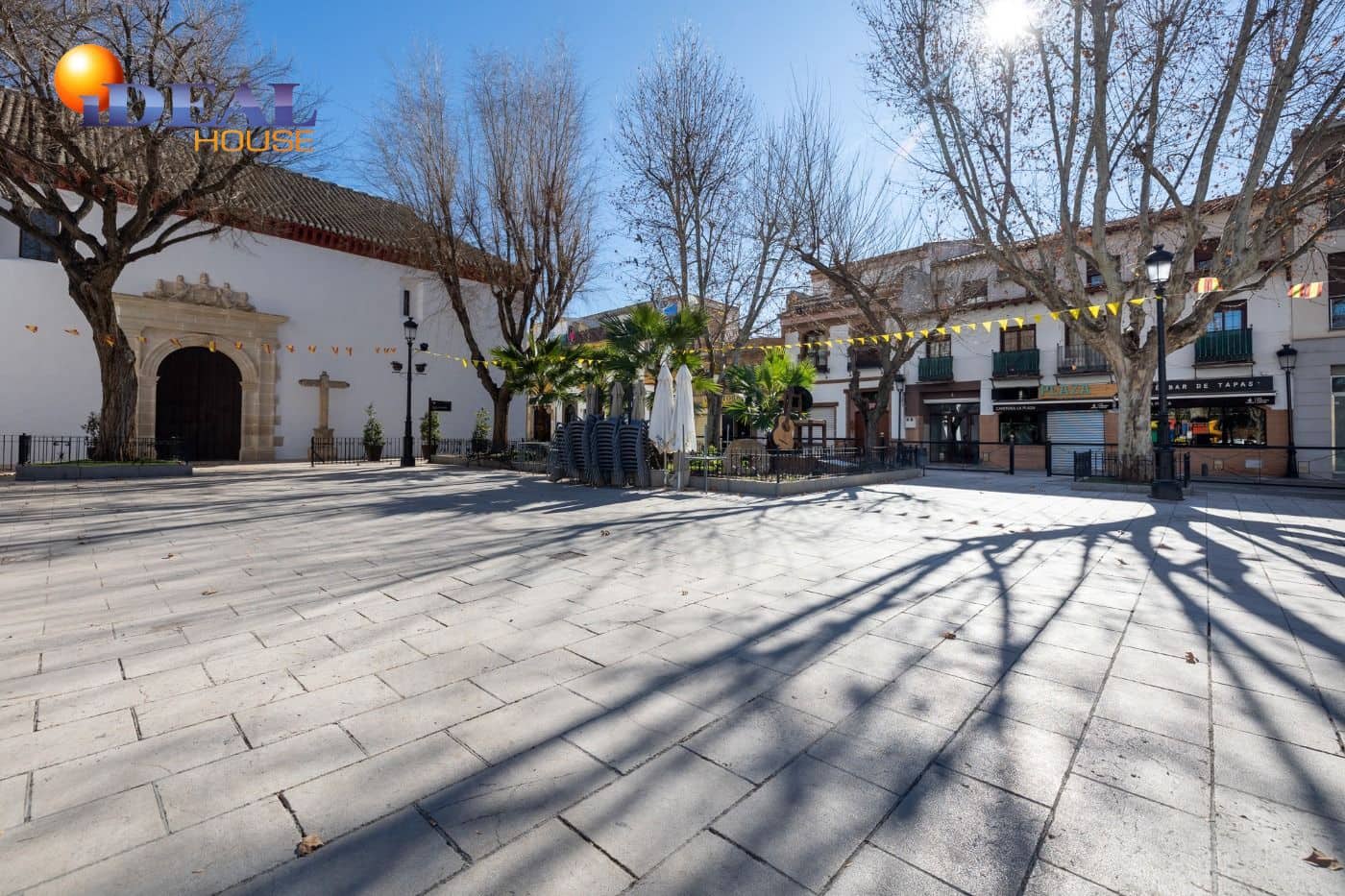 Kommersiell till salu i Ogijares - 305 000 € (Ref: 9433744)