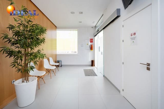 Local Comercial en Granada ciudad en venta con garaje - 600.000 € (Ref: 9433745)