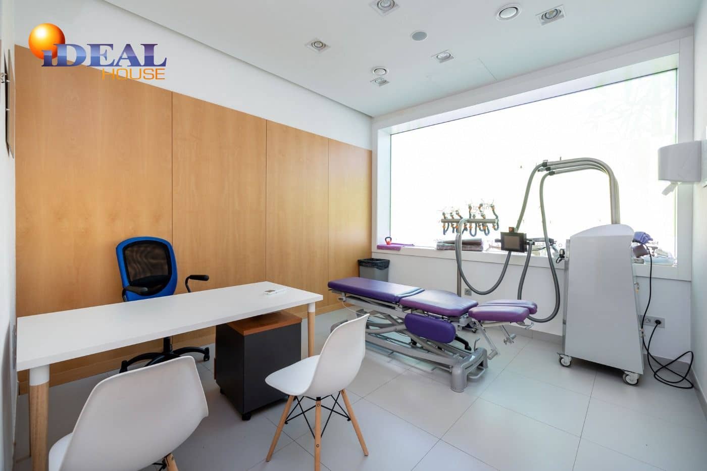 Local Comercial en Granada ciudad en venta con garaje - 600.000 € (Ref: 9433745)