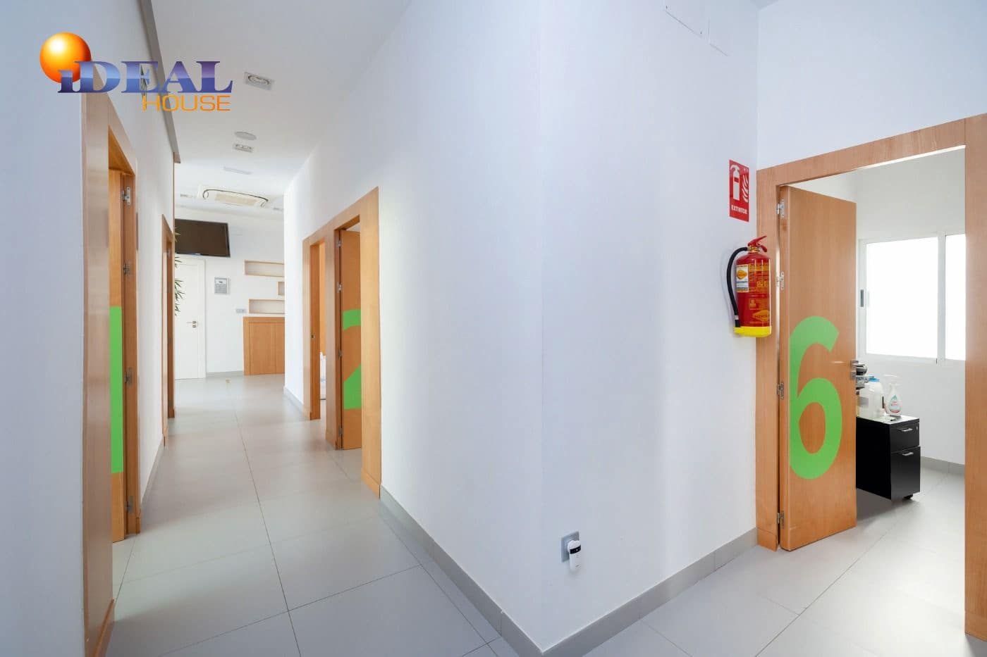 Local Comercial en Granada ciudad en venta con garaje - 600.000 € (Ref: 9433745)