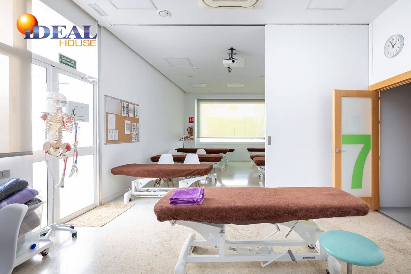 Local Comercial en Granada ciudad en venta con garaje - 600.000 € (Ref: 9433745)