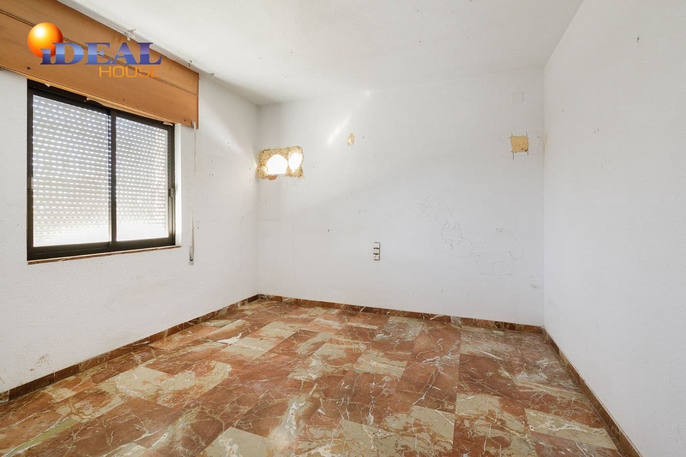 6 quarto Quinta/Casa Rural para venda em Las Gabias com piscina - 412 000 € (Ref: 9433749)