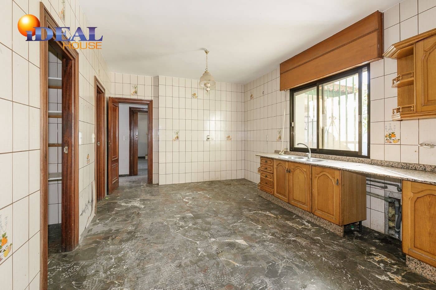 6 quarto Quinta/Casa Rural para venda em Las Gabias com piscina - 412 000 € (Ref: 9433749)