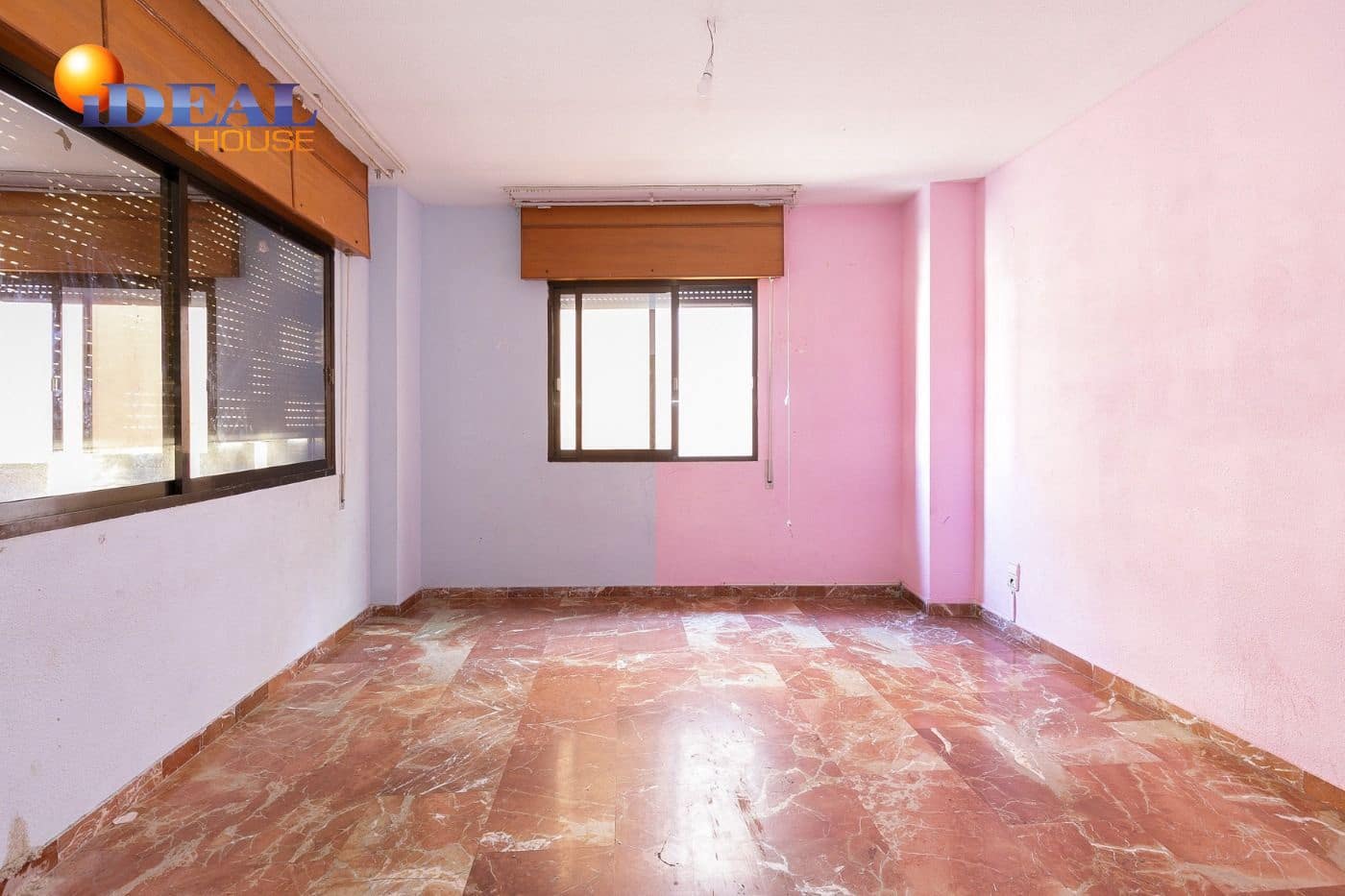 6 quarto Quinta/Casa Rural para venda em Las Gabias com piscina - 412 000 € (Ref: 9433749)