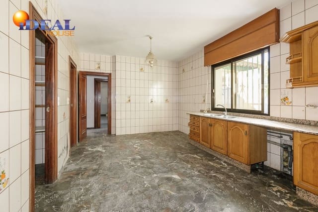 6 quarto Quinta/Casa Rural para venda em Las Gabias com piscina - 412 000 € (Ref: 9433749)