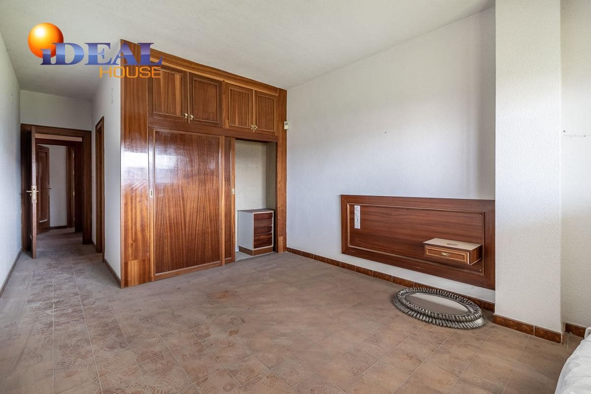 5 soverom Finca/Herregård til salgs i Santa Fe med svømmebasseng garasje - € 695 000 (Ref: 9433751)