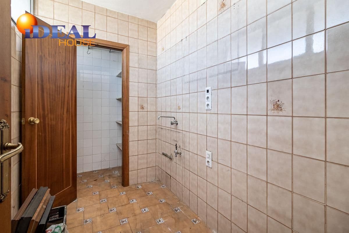 5 soverom Finca/Herregård til salgs i Santa Fe med svømmebasseng garasje - € 695 000 (Ref: 9433751)