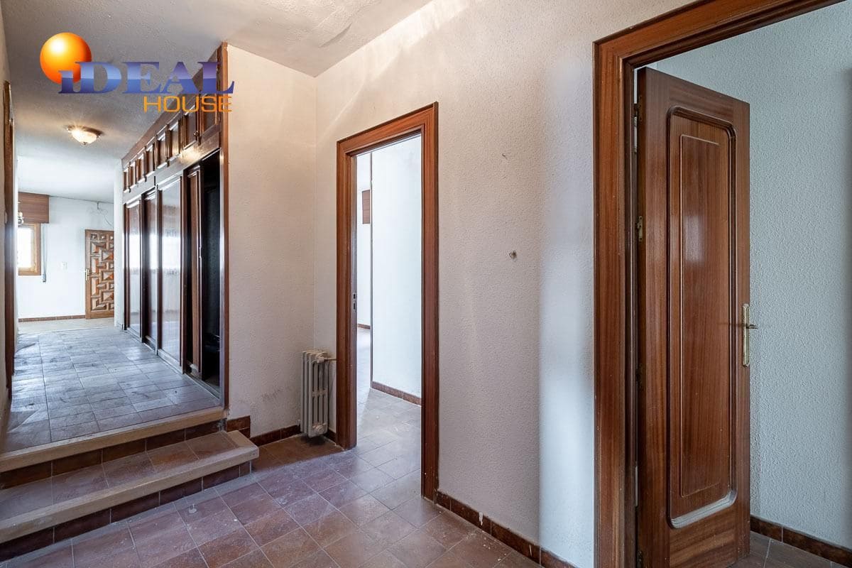 5 soverom Finca/Herregård til salgs i Santa Fe med svømmebasseng garasje - € 695 000 (Ref: 9433751)