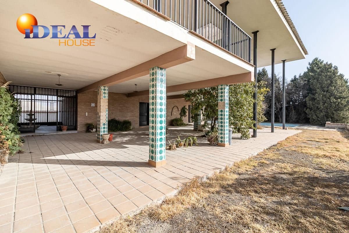 5 soverom Finca/Herregård til salgs i Santa Fe med svømmebasseng garasje - € 695 000 (Ref: 9433751)