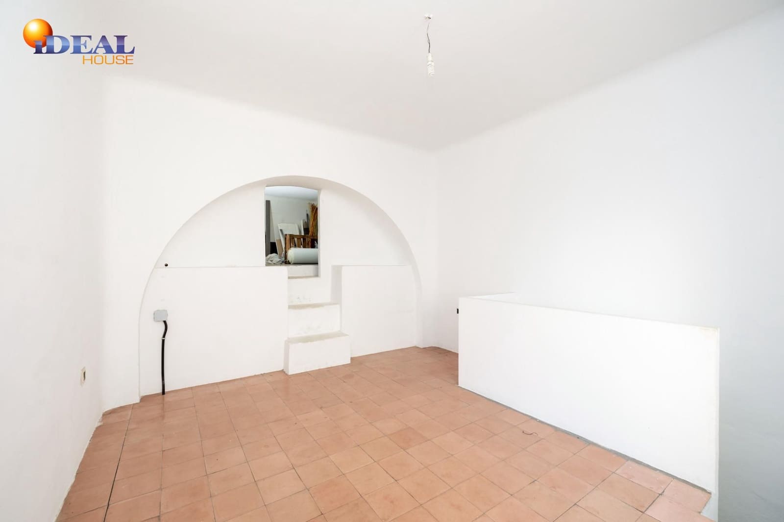 Kommersiell till salu i Granada stad - 59 900 € (Ref: 9433752)