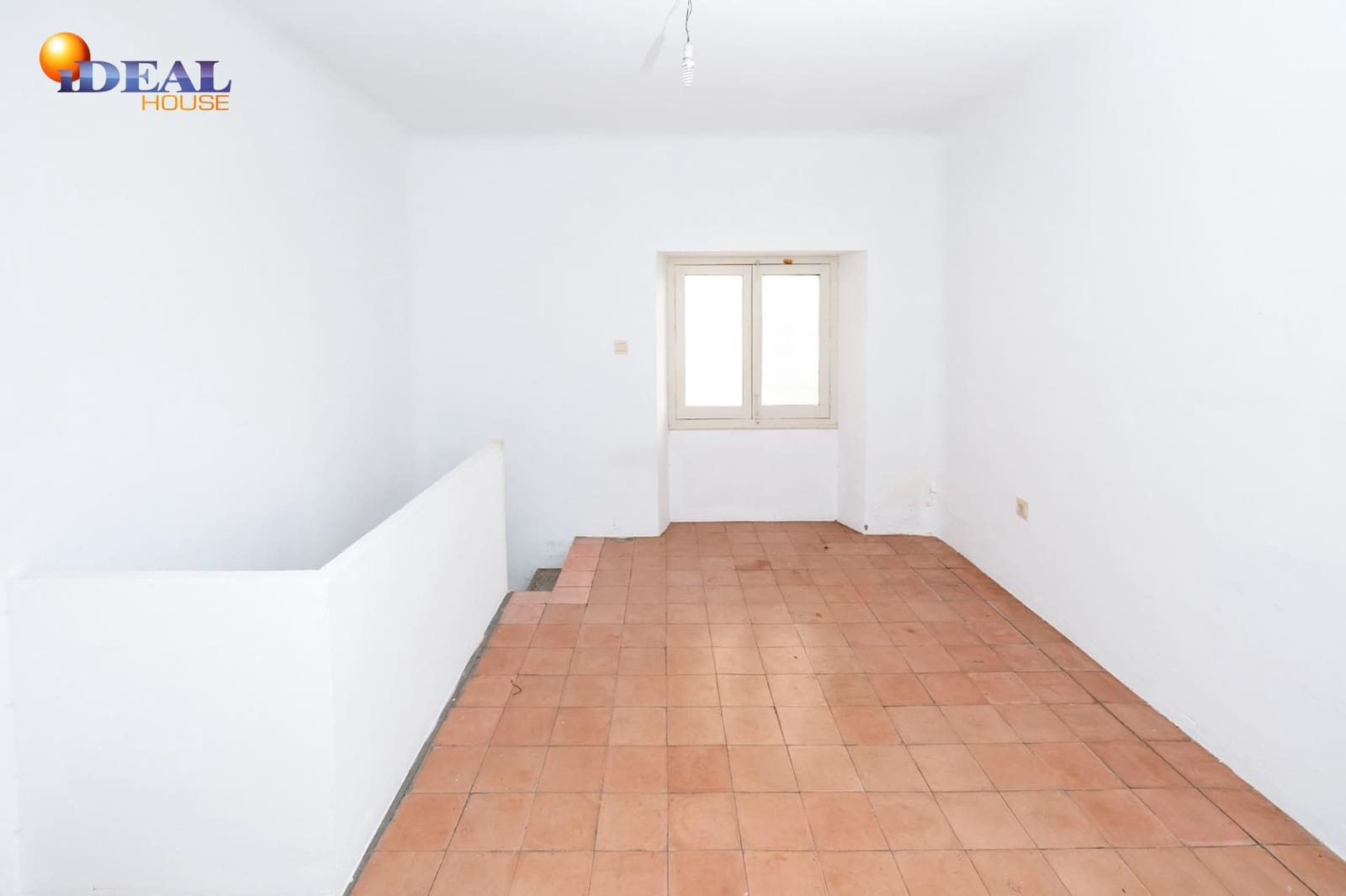 Kommersiell till salu i Granada stad - 59 900 € (Ref: 9433752)