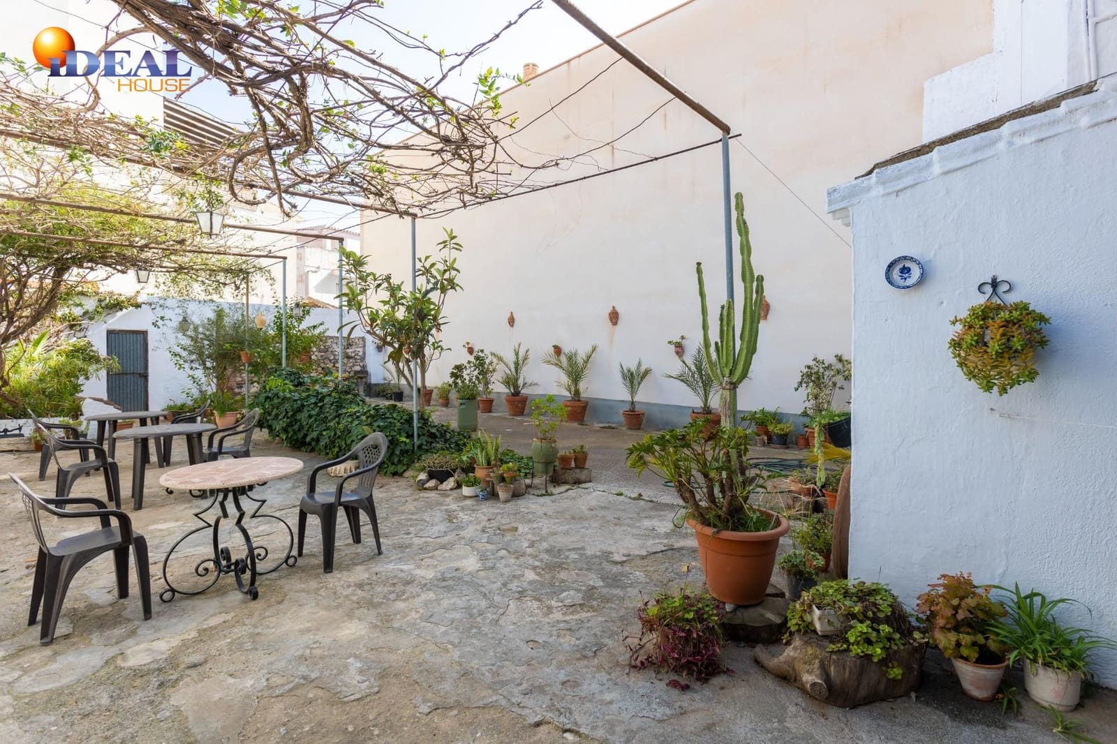 13 Zimmer Hotel zu verkaufen in Salobrena - 650.000 € (Ref: 9433754)