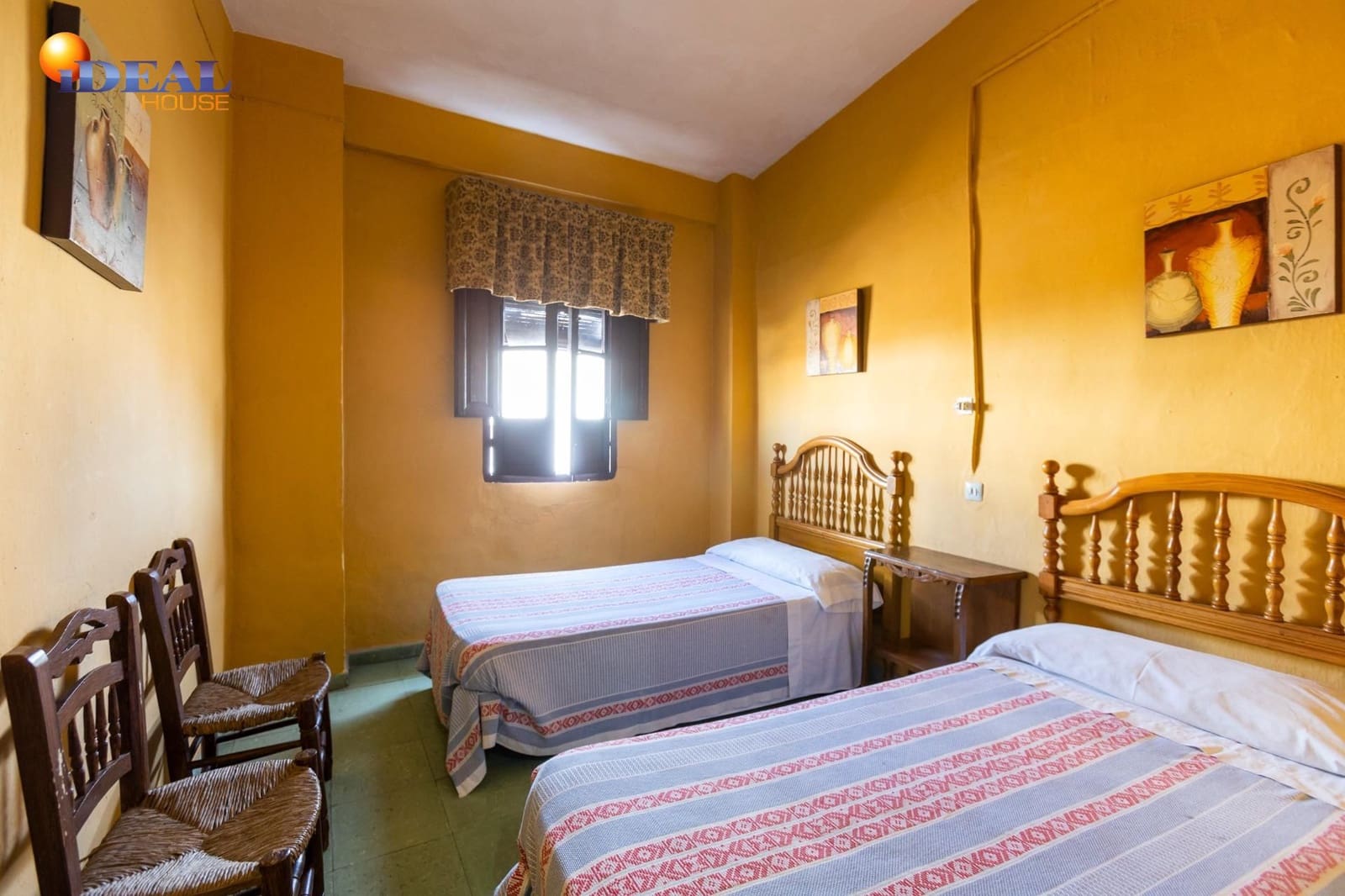 13 Zimmer Hotel zu verkaufen in Salobrena - 650.000 € (Ref: 9433754)