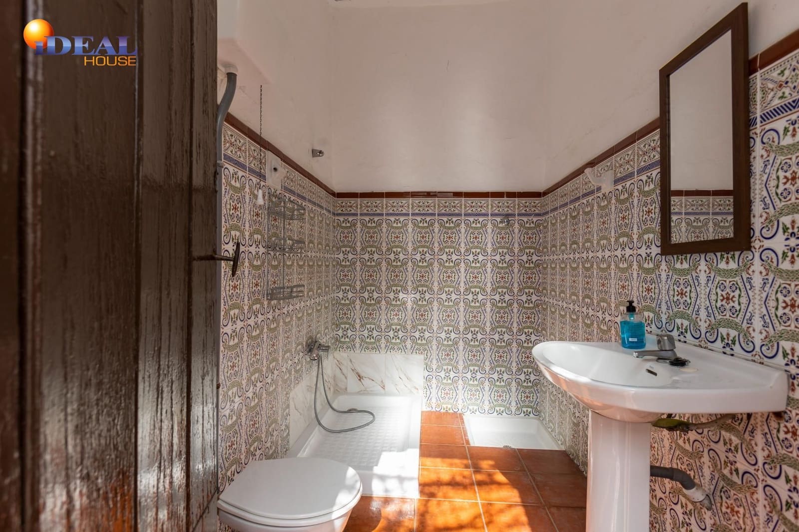 13 Zimmer Hotel zu verkaufen in Salobrena - 650.000 € (Ref: 9433754)