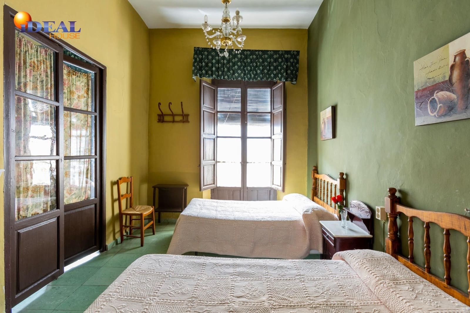 13 Zimmer Hotel zu verkaufen in Salobrena - 650.000 € (Ref: 9433754)