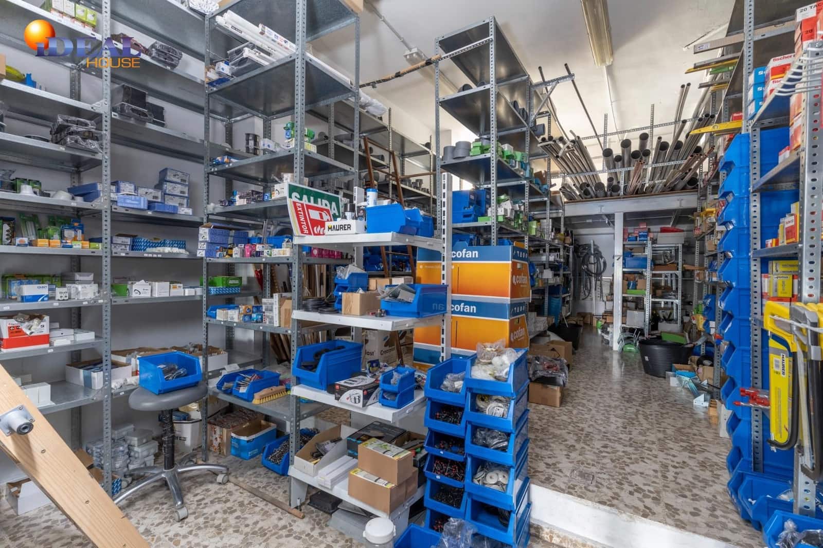 Erhverv til salg i Granada by - € 150.000 (Ref: 9433756)