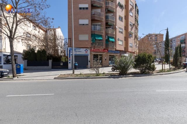 Erhverv til salg i Zaidin, Granada by - € 150.000 (Ref: 9433756)