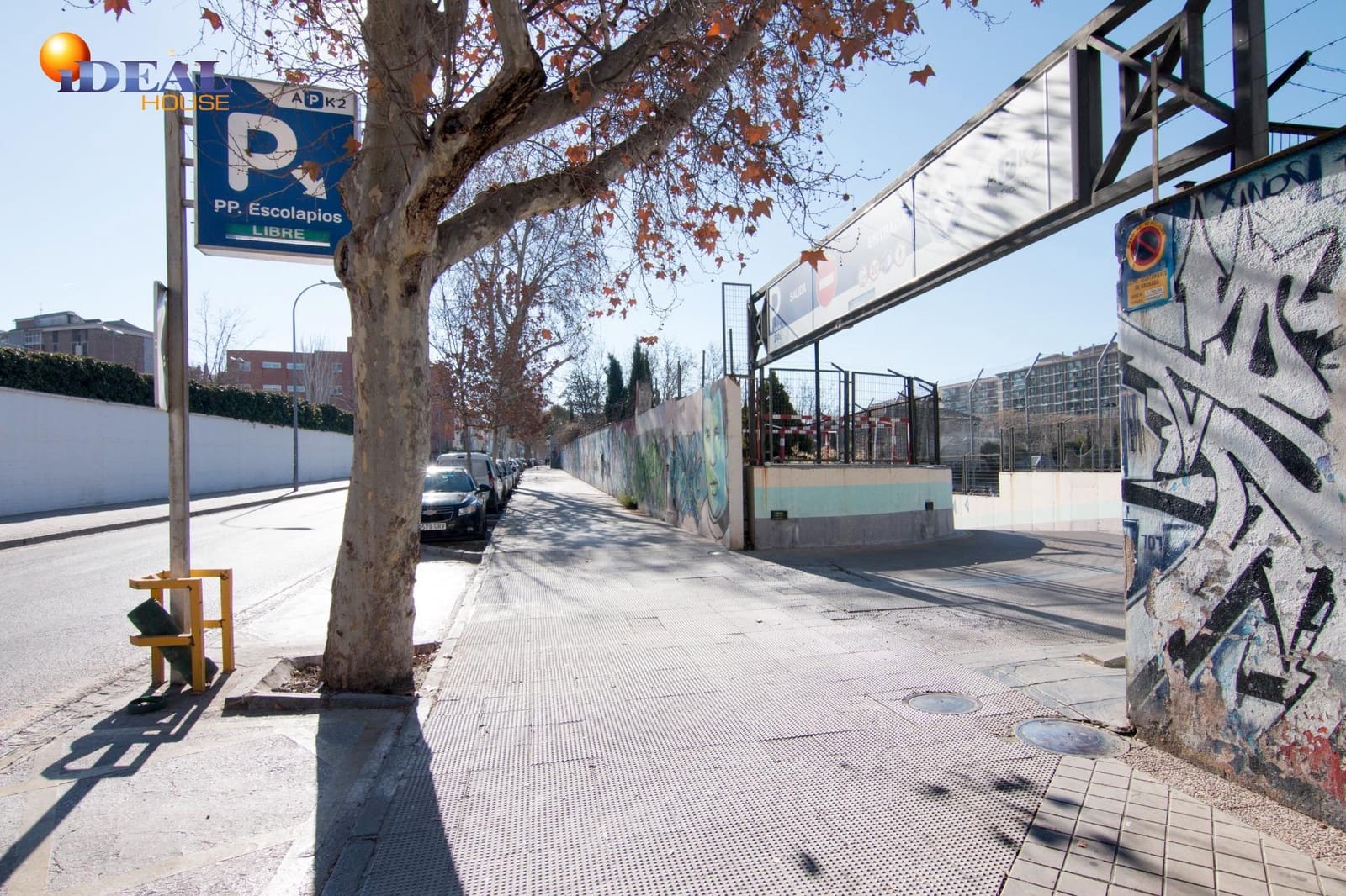 Garage te koop in Granada stad - € 40.000 (Ref: 9433757)