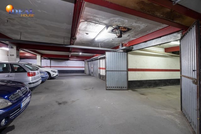 Garage for sale in Granada city - € 33,000 (Ref: 9433760)