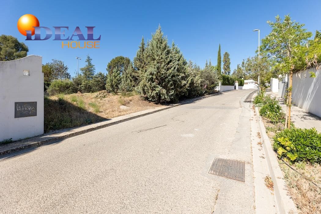 Solar/Parcela en Albolote en venta - 219.000 € (Ref: 9433763)