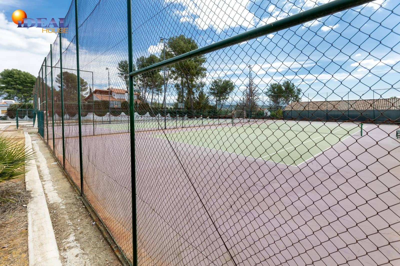 Solar/Parcela en Albolote en venta - 219.000 € (Ref: 9433763)