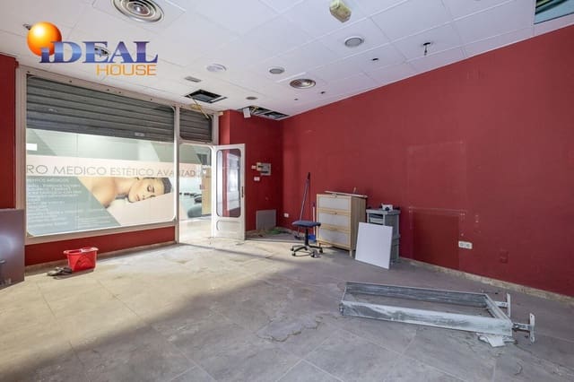 Commercial for sale in Granada city - € 133,980 (Ref: 9433764)
