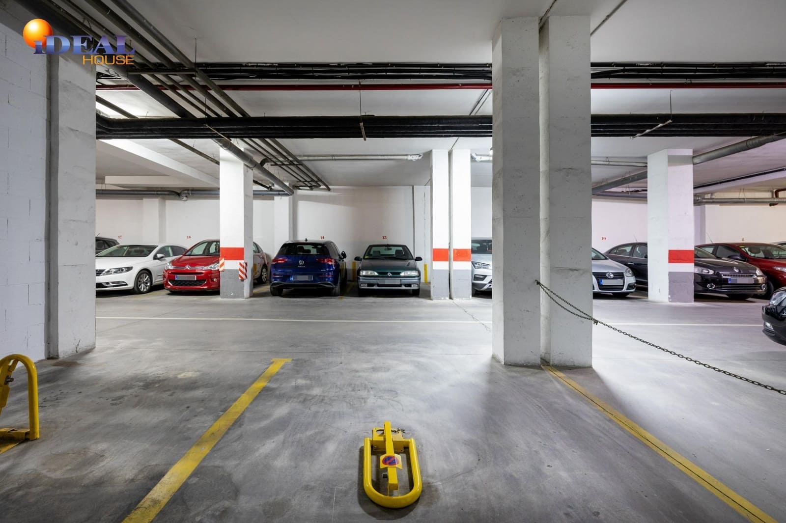 Garage for sale in Granada city - € 23,000 (Ref: 9433768)