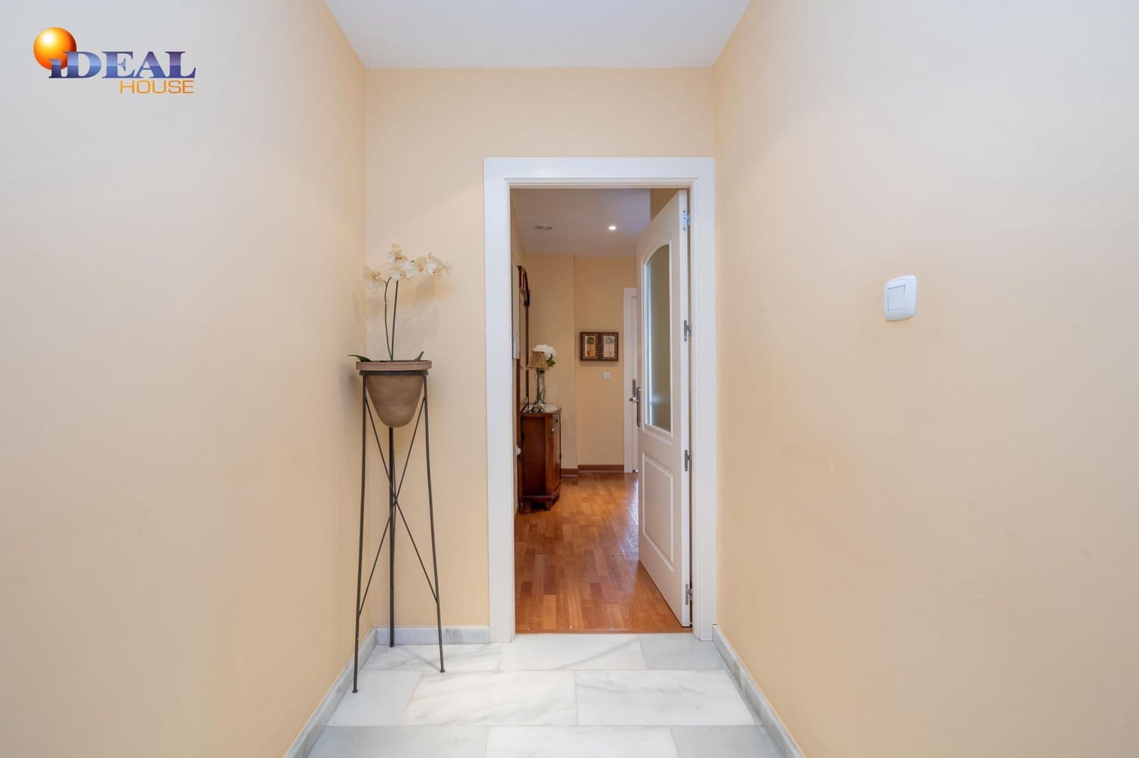 4 sypialnia Dom szeregowy na sprzedaż w Loja - 155 000 € (Ref: 9433770)