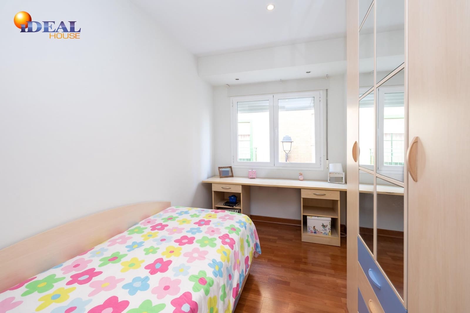 4 sypialnia Dom szeregowy na sprzedaż w Loja - 155 000 € (Ref: 9433770)