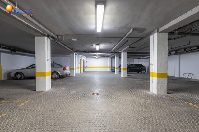 Garage for sale in Granada city - € 27,500 (Ref: 9433771)